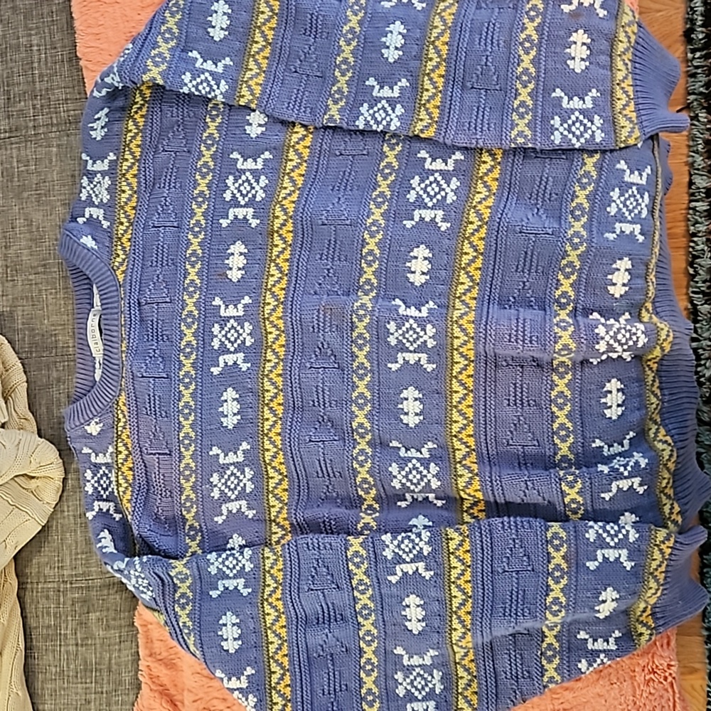 Clairborne vintage sweater